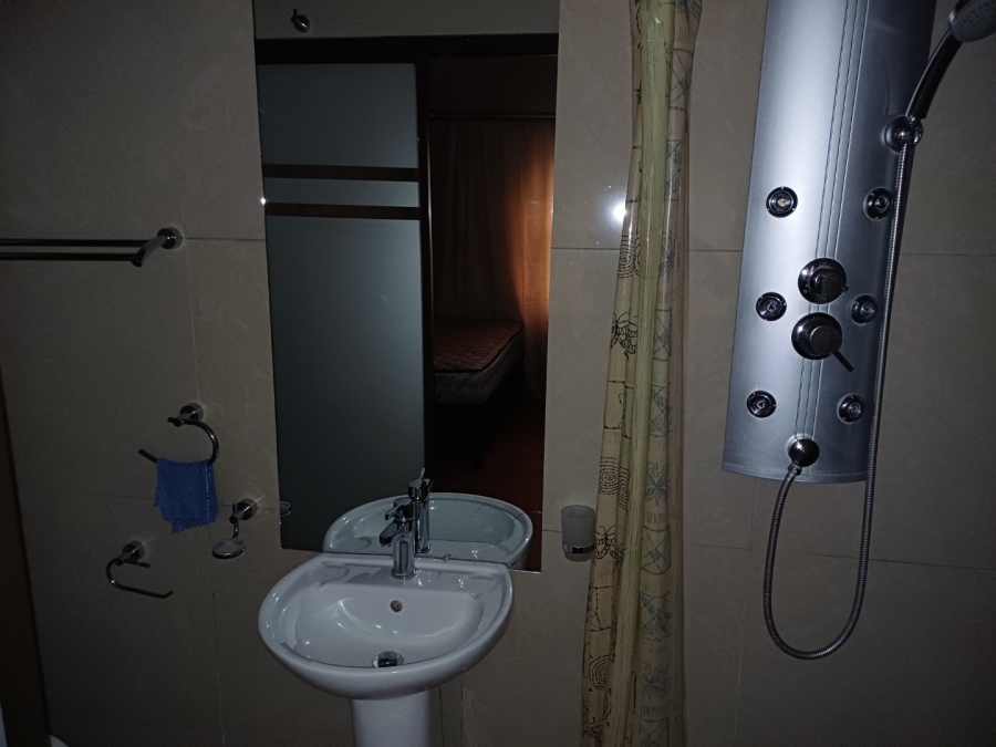 5 Bedroom Property for Sale in Park West Free State